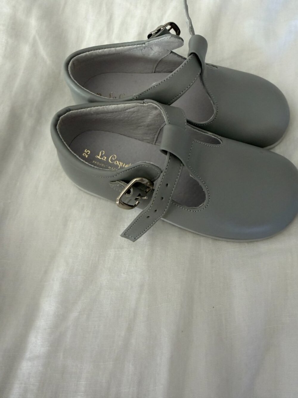 La Coqueta Grey Shoes, sz 25 - Picture 3 of 3